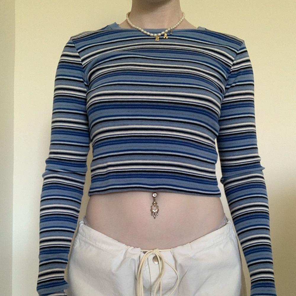 Brandy Melville crop top
